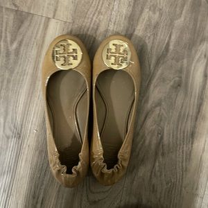 Tory Burch nude flats, new, never worn